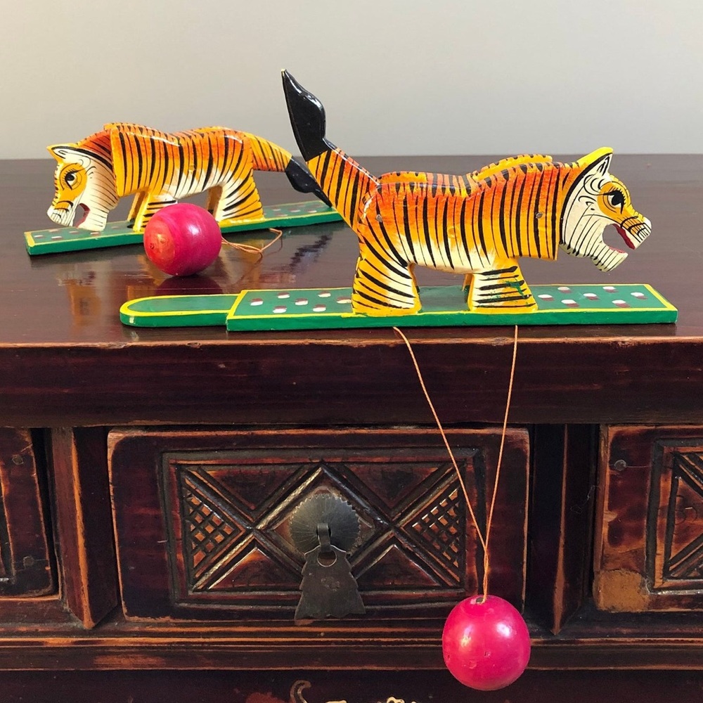 Vintage South Asian Eating Tiger Toy - Picture 4 of 15